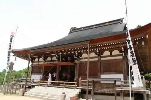 観音正寺の本殿・本堂