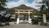 愛媛縣護國神社の鳥居