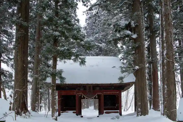 戸隠神社奥社の山門・神門