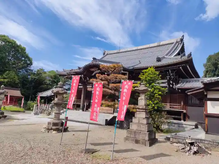 萬徳寺の本殿・本堂