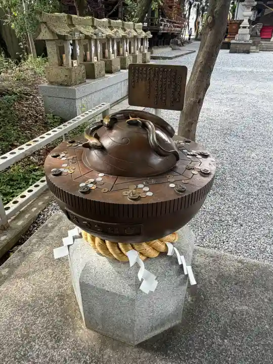 星宮神社の{uncategorized: "未分類", other: "その他", undefined: "問題あり", building: "その他建物", grave: "お墓", sacred_gate: "鳥居", guardian: "狛犬", statue: "像", buddha: "仏像", history: "歴史", nature: "自然", garden: "庭園", animal: "動物", pagoda: "塔", temizu: "手水舎", mountain_gate: "山門・神門", sanctuary: "本殿・本堂", subordinate: "末社・摂社", art: "芸術", scenery: "景色", jizo: "地蔵", ema: "絵馬", goshuin: "御朱印", omikuji: "おみくじ", items: "授与品その他", amulet: "お守り", goshuincho: "御朱印帳", eats: "食事", festival: "お祭り", votive_dance: "神楽", shichigosan: "七五三参", wedding: "結婚式", experience: "体験その他", initially: "初詣", around: "周辺", anti_infection: "感染症対策"}