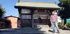 稲荷神社の本殿