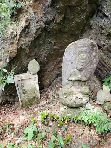 岩崎観世音堂の仏像