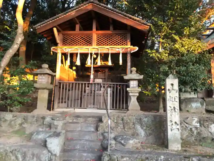 佐麻多度神社の末社・摂社