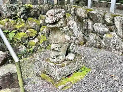 貝野神社(東貝野)の狛犬