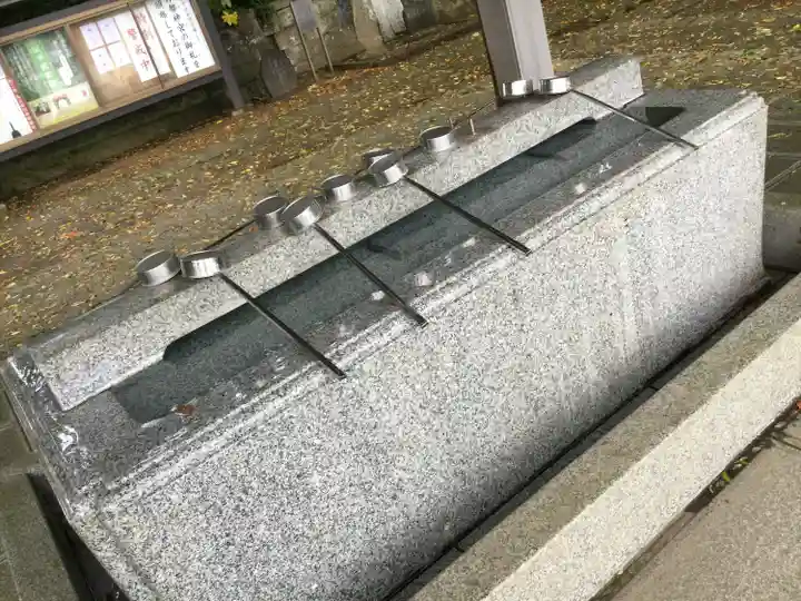 酒列磯前神社の手水舎