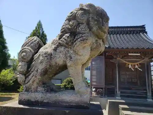 神明社の狛犬