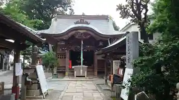 薫的神社の本殿・本堂