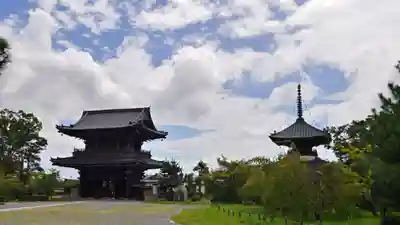 清凉寺のその他建物