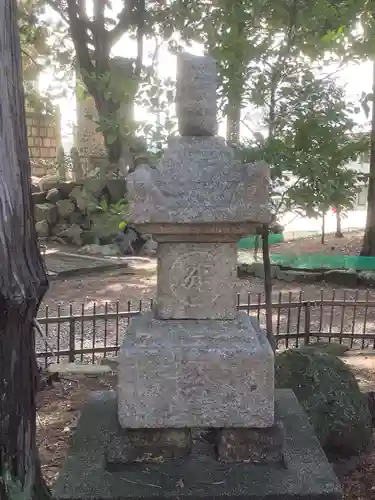 本土神社の塔