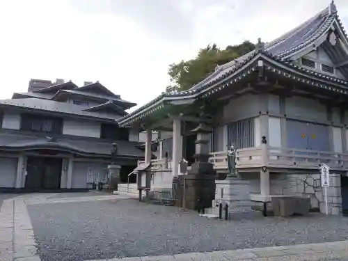 金乗院(目白不動尊)の本殿・本堂