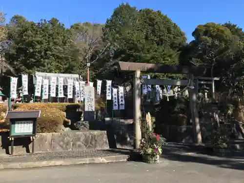 岩崎御嶽社の鳥居