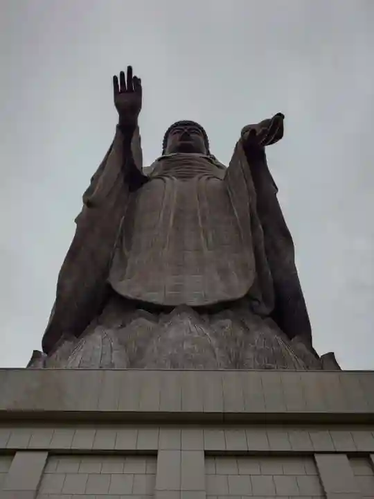 東本願寺本廟 牛久浄苑(牛久大仏)(茨城県)