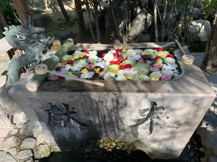 彦島八幡宮の手水舎