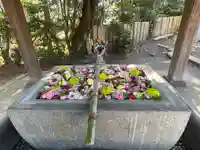 豊山八幡神社の手水舎