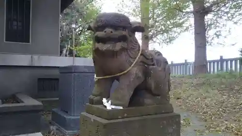 子安神社の狛犬