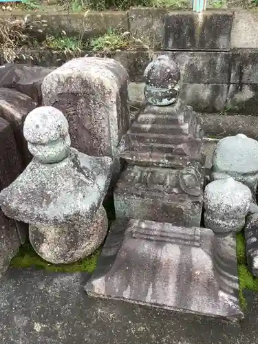 鷲嶺寺のお墓