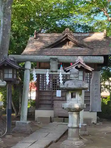 豊玉氷川神社の末社・摂社