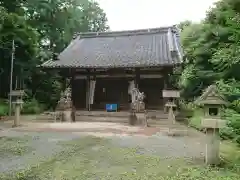 八幡神社の本殿