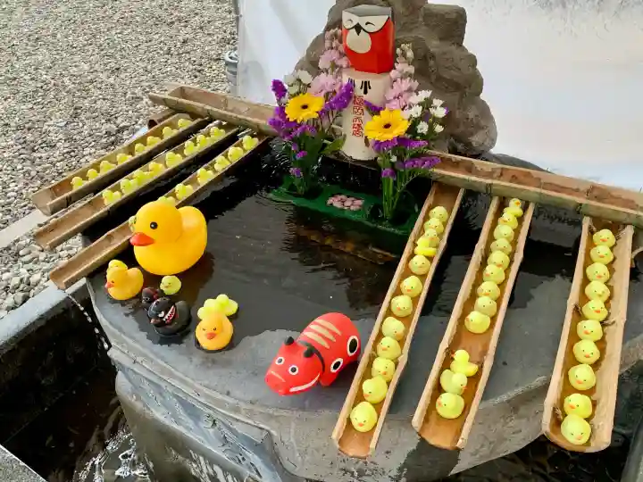 榴岡天満宮の{uncategorized: "未分類", other: "その他", undefined: "問題あり", building: "その他建物", grave: "お墓", sacred_gate: "鳥居", guardian: "狛犬", statue: "像", buddha: "仏像", history: "歴史", nature: "自然", garden: "庭園", animal: "動物", pagoda: "塔", temizu: "手水舎", mountain_gate: "山門・神門", sanctuary: "本殿・本堂", subordinate: "末社・摂社", art: "芸術", scenery: "景色", jizo: "地蔵", ema: "絵馬", goshuin: "御朱印", omikuji: "おみくじ", items: "授与品その他", amulet: "お守り", goshuincho: "御朱印帳", eats: "食事", festival: "お祭り", votive_dance: "神楽", shichigosan: "七五三参", wedding: "結婚式", experience: "体験その他", initially: "初詣", around: "周辺", anti_infection: "感染症対策"}