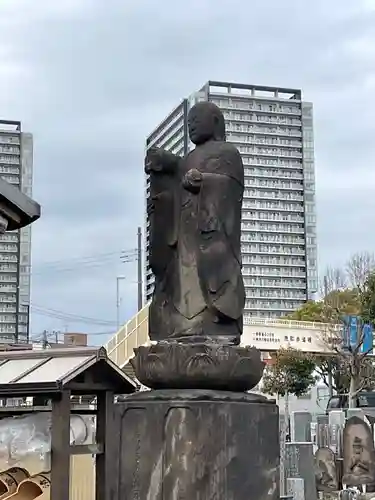 医王寺の像