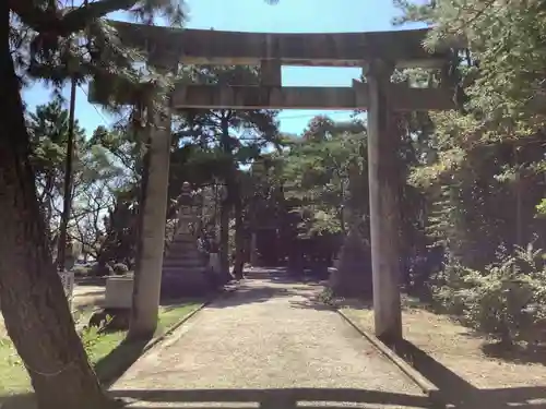 八剱社の鳥居