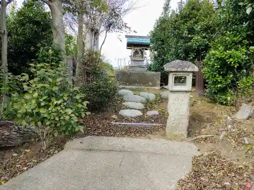 物見塚稲荷社のその他建物