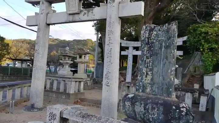 下月隈八幡宮の鳥居