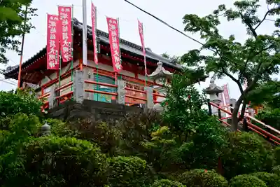 塚越稲荷神社の本殿・本堂