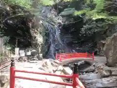 大本山七宝瀧寺(大阪府)