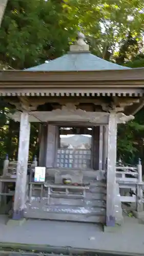 高館義経堂の本殿・本堂