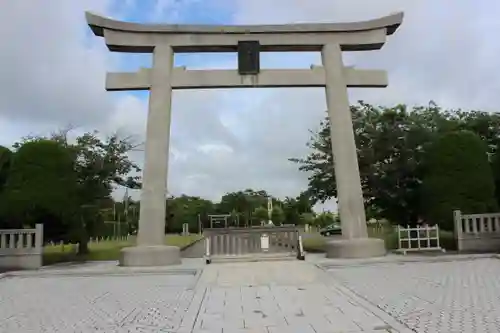 鶴谷八幡宮の鳥居