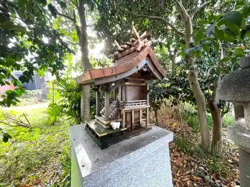 八阪神社の末社