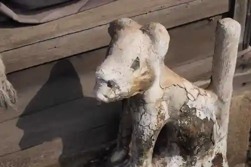 小烏神社の狛犬