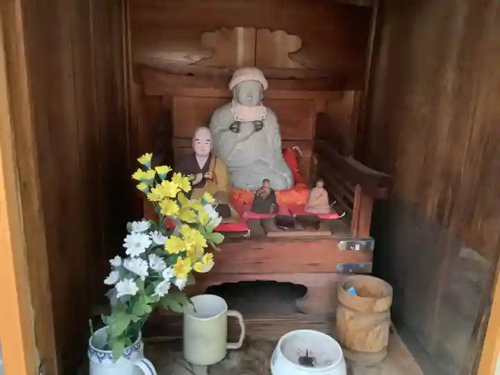 弘法堂の地蔵