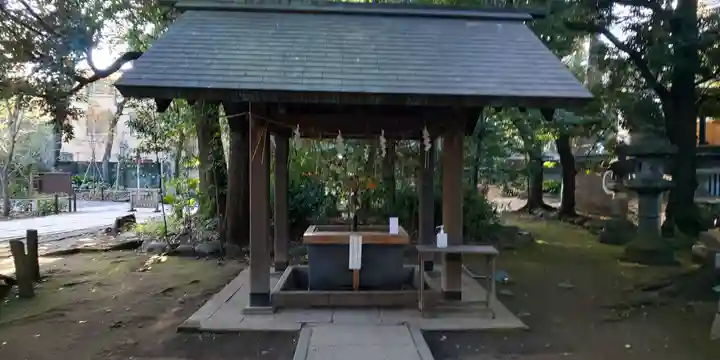 赤坂氷川神社の手水舎