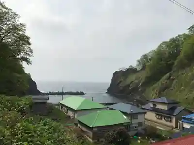 白鹿松神社の周辺