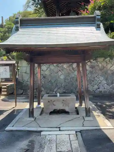 長久寺の手水舎