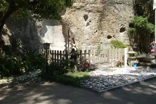 花窟神社の建物その他