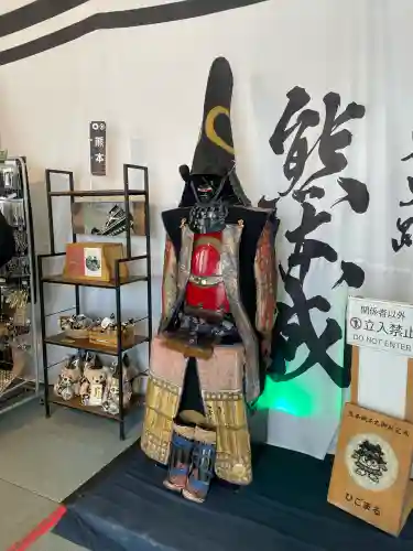 加藤神社の{uncategorized: "未分類", other: "その他", undefined: "問題あり", building: "その他建物", grave: "お墓", sacred_gate: "鳥居", guardian: "狛犬", statue: "像", buddha: "仏像", history: "歴史", nature: "自然", garden: "庭園", animal: "動物", pagoda: "塔", temizu: "手水舎", mountain_gate: "山門・神門", sanctuary: "本殿・本堂", subordinate: "末社・摂社", art: "芸術", scenery: "景色", jizo: "地蔵", ema: "絵馬", goshuin: "御朱印", omikuji: "おみくじ", items: "授与品その他", amulet: "お守り", goshuincho: "御朱印帳", eats: "食事", festival: "お祭り", votive_dance: "神楽", shichigosan: "七五三参", wedding: "結婚式", experience: "体験その他", initially: "初詣", around: "周辺", anti_infection: "感染症対策"}