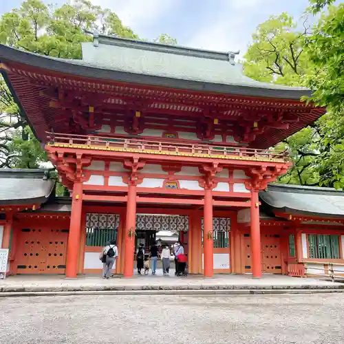 武蔵一宮氷川神社の山門