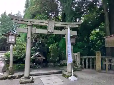 白山比咩神社の鳥居