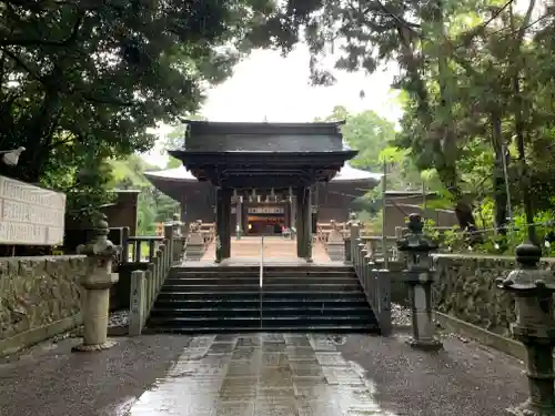 府八幡宮の山門・神門