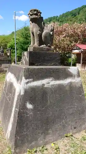 美国神社の狛犬