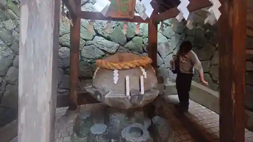 狭井坐大神荒魂神社(狭井神社)(奈良県)