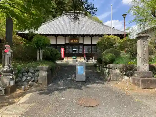 光明寺の{uncategorized: "未分類", other: "その他", undefined: "問題あり", building: "その他建物", grave: "お墓", sacred_gate: "鳥居", guardian: "狛犬", statue: "像", buddha: "仏像", history: "歴史", nature: "自然", garden: "庭園", animal: "動物", pagoda: "塔", temizu: "手水舎", mountain_gate: "山門・神門", sanctuary: "本殿・本堂", subordinate: "末社・摂社", art: "芸術", scenery: "景色", jizo: "地蔵", ema: "絵馬", goshuin: "御朱印", omikuji: "おみくじ", items: "授与品その他", amulet: "お守り", goshuincho: "御朱印帳", eats: "食事", festival: "お祭り", votive_dance: "神楽", shichigosan: "七五三参", wedding: "結婚式", experience: "体験その他", initially: "初詣", around: "周辺", anti_infection: "感染症対策"}
