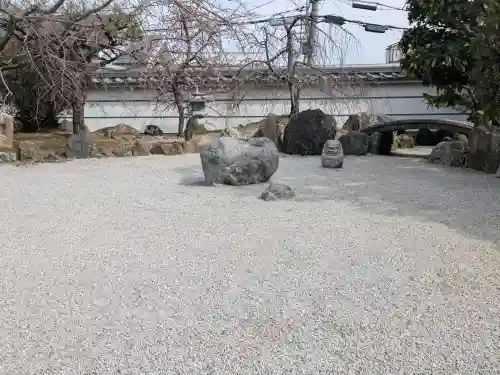 松本山　地福禅寺の{uncategorized: "未分類", other: "その他", undefined: "問題あり", building: "その他建物", grave: "お墓", sacred_gate: "鳥居", guardian: "狛犬", statue: "像", buddha: "仏像", history: "歴史", nature: "自然", garden: "庭園", animal: "動物", pagoda: "塔", temizu: "手水舎", mountain_gate: "山門・神門", sanctuary: "本殿・本堂", subordinate: "末社・摂社", art: "芸術", scenery: "景色", jizo: "地蔵", ema: "絵馬", goshuin: "御朱印", omikuji: "おみくじ", items: "授与品その他", amulet: "お守り", goshuincho: "御朱印帳", eats: "食事", festival: "お祭り", votive_dance: "神楽", shichigosan: "七五三参", wedding: "結婚式", experience: "体験その他", initially: "初詣", around: "周辺", anti_infection: "感染症対策"}