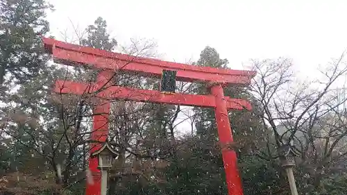 冠稲荷神社の鳥居