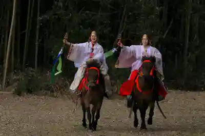 夜比良神社の{uncategorized: "未分類", other: "その他", undefined: "問題あり", building: "その他建物", grave: "お墓", sacred_gate: "鳥居", guardian: "狛犬", statue: "像", buddha: "仏像", history: "歴史", nature: "自然", garden: "庭園", animal: "動物", pagoda: "塔", temizu: "手水舎", mountain_gate: "山門・神門", sanctuary: "本殿・本堂", subordinate: "末社・摂社", art: "芸術", scenery: "景色", jizo: "地蔵", ema: "絵馬", goshuin: "御朱印", omikuji: "おみくじ", items: "授与品その他", amulet: "お守り", goshuincho: "御朱印帳", eats: "食事", festival: "お祭り", votive_dance: "神楽", shichigosan: "七五三参", wedding: "結婚式", experience: "体験その他", initially: "初詣", around: "周辺", anti_infection: "感染症対策"}