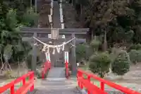 坪沼八幡神社の鳥居